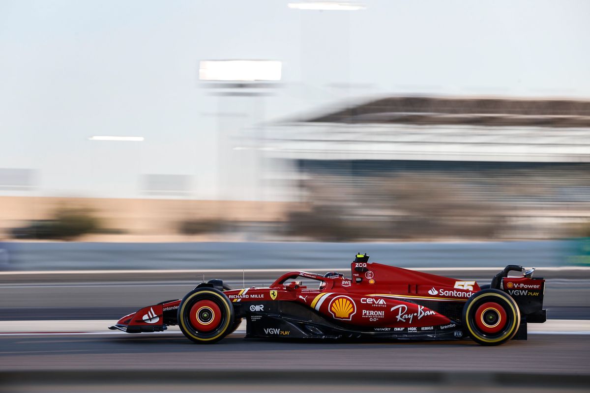 Ondertussen in F1 | Ferrari deelt beelden vanaf de zijlijn in Bahrein