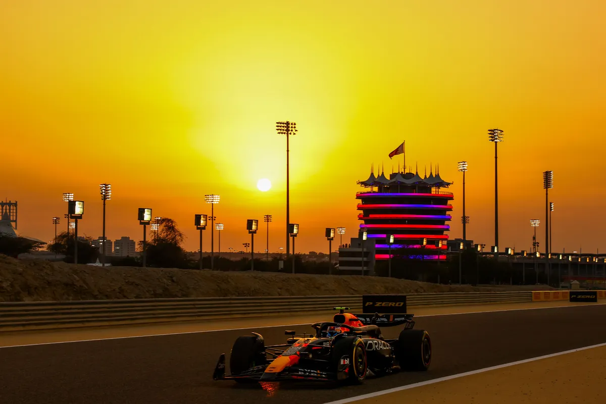 rb20 red bull sergio perez wintertest bahrein 2024