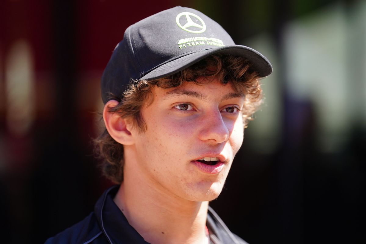 FIA verlaagt de leeftijd voor een superlicentie, kan Antonelli nu al in de F1 rijden?
