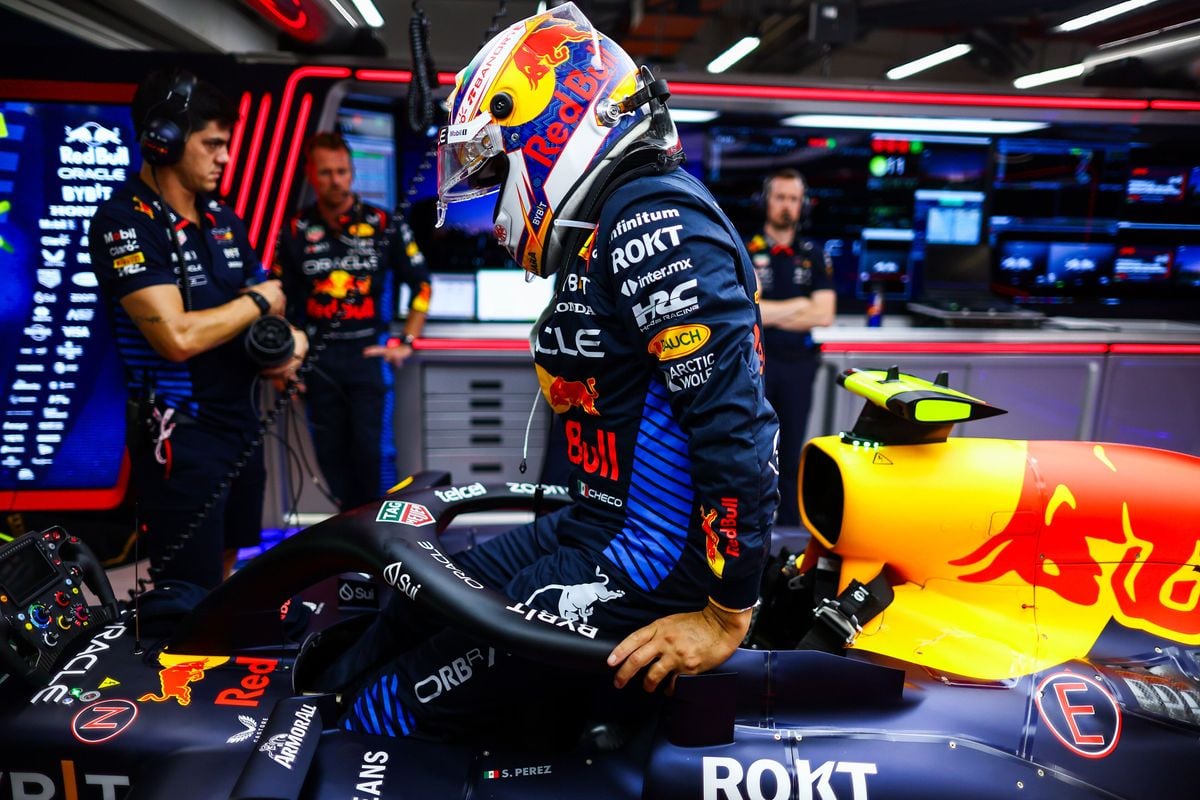 Red Bull bevindt zich in cruciale fase: 'Anders gaat dit bij Verstappen in het hoofd zitten'