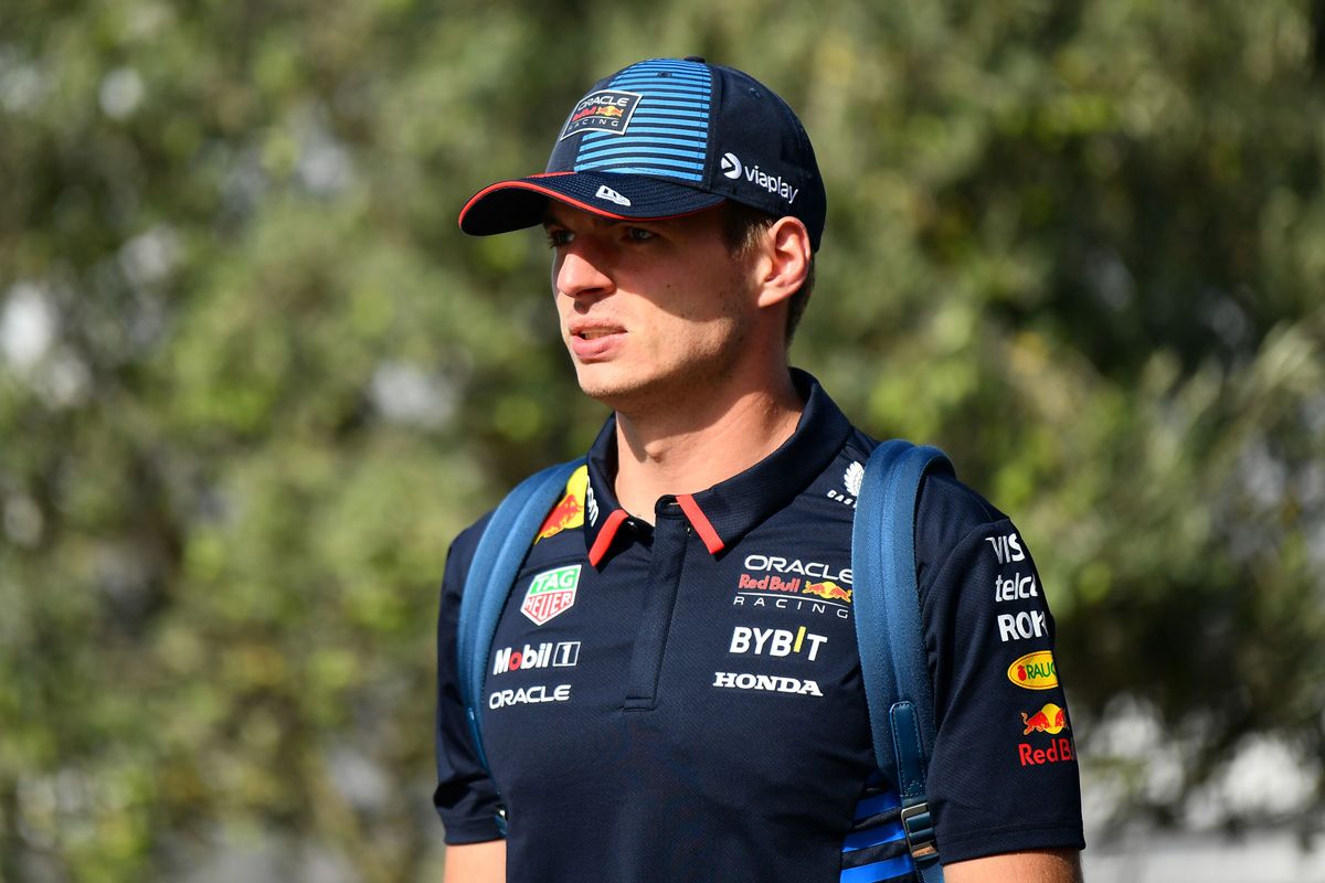 Ondertussen in F1 | Verstappen wijkt in Qatar af van normale kledingskeuze