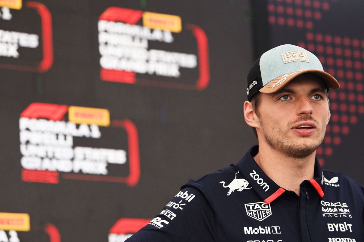 Russell neemt het op voor Verstappen: 'Het is belachelijk dat het zover moet komen'