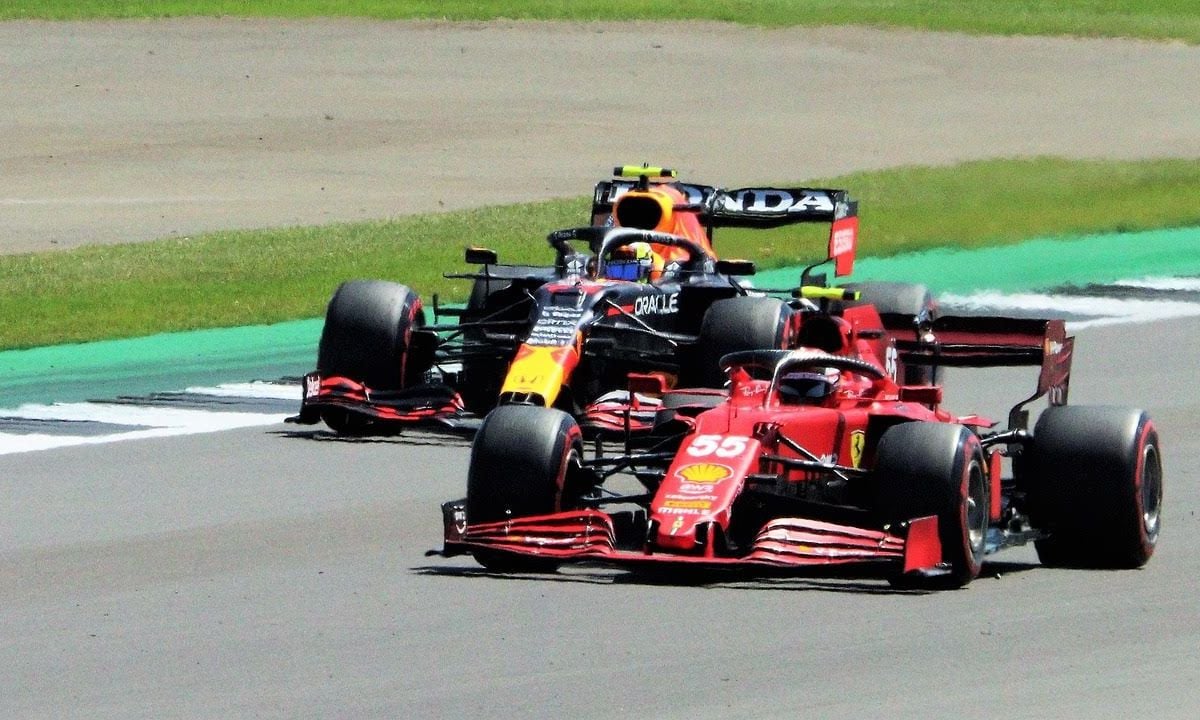 Hoe duurzame relatiegeschenken de Formule 1's Net Zero 2030 visie ondersteunen