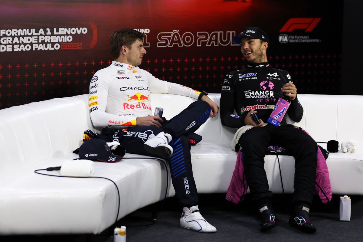 Gasly over tijd naast Verstappen: 'Veel werd duidelijk na gesprekken met Leclerc'