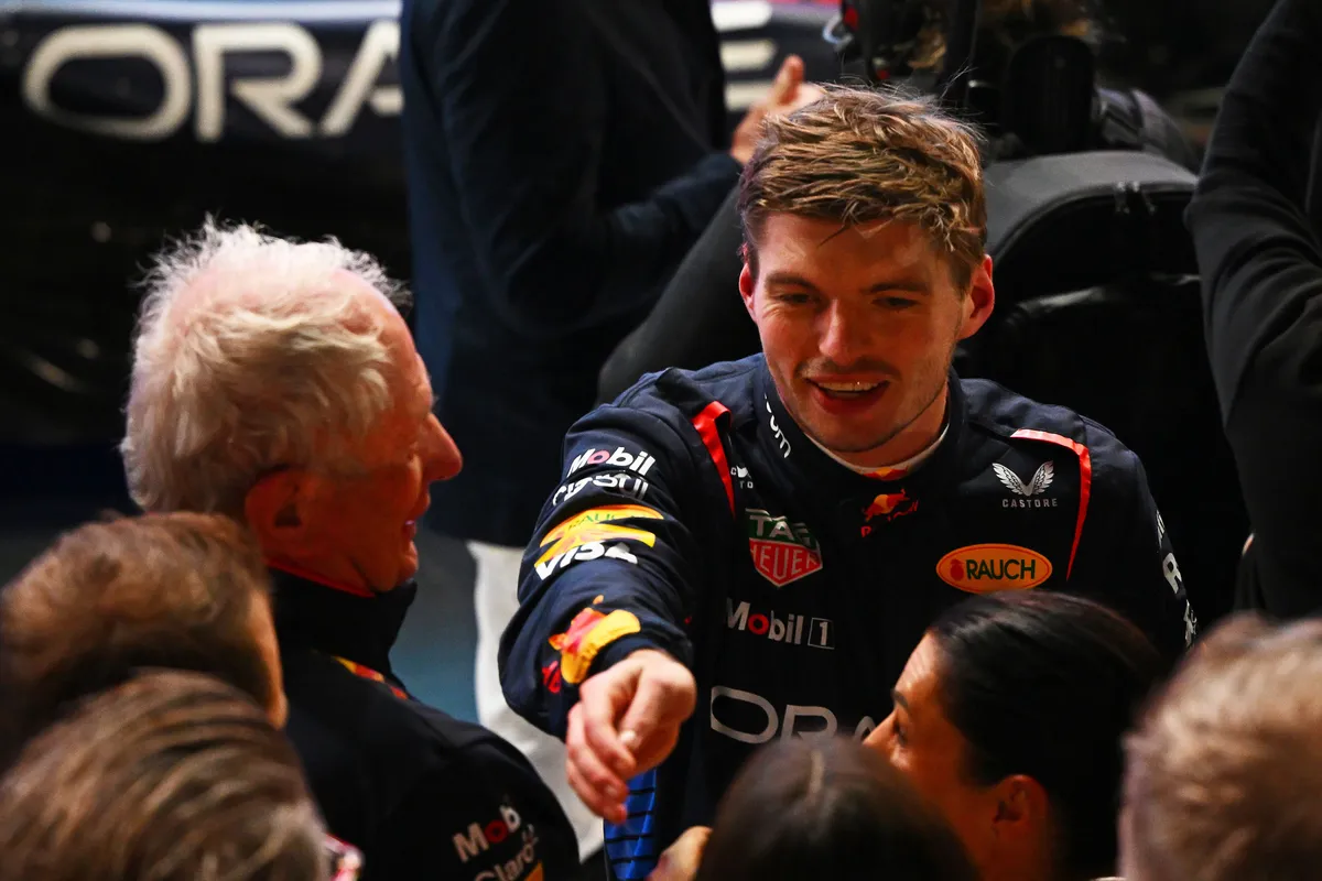 Verstappen grapt over zijn nieuwe motor (als hij blijft): 'Het wordt een raket!'