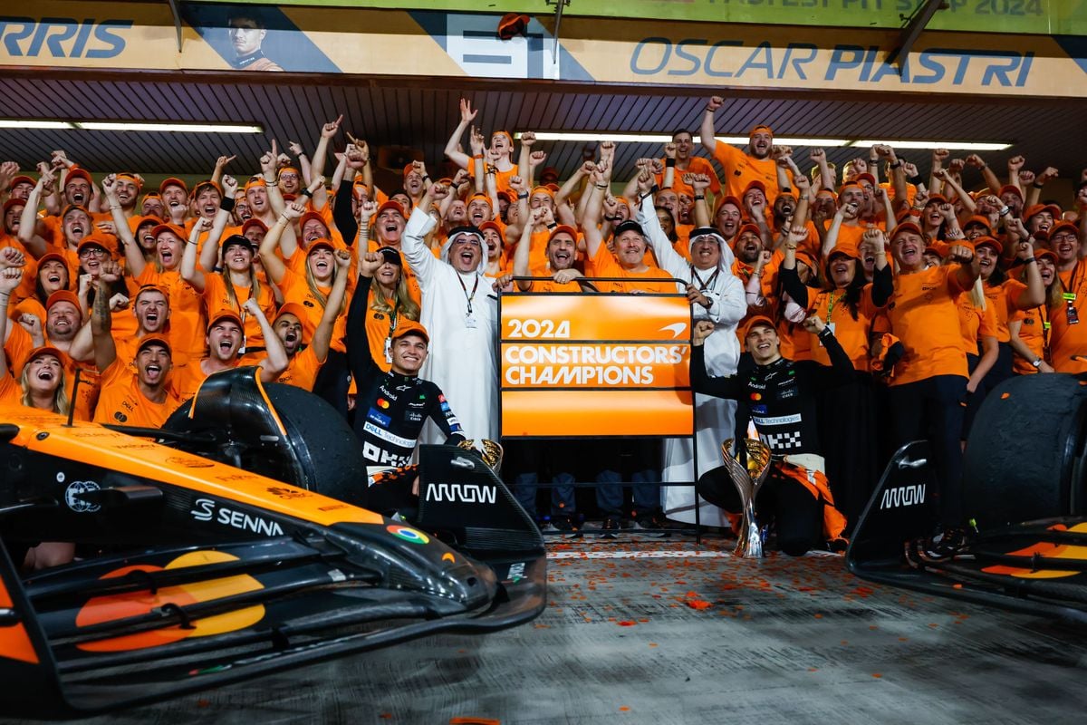 F1 viert kerst | Kerstkaart van McLaren