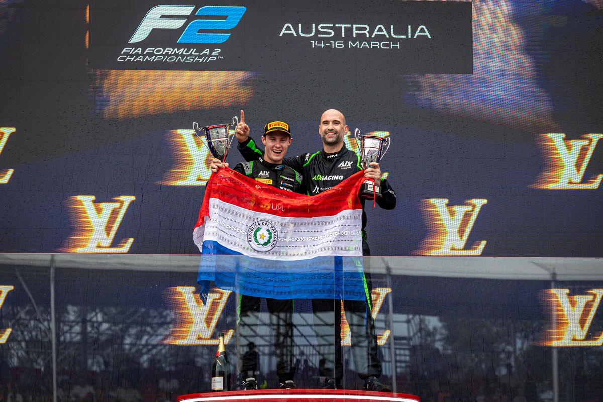 F2 & F3 in Australië | F2: Dürksen pakt de overwinning, Van Hoepen rijdt zichzelf de punten in