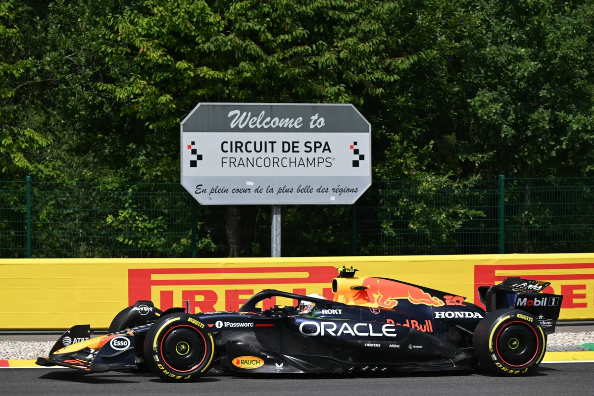 NB | 'Het is competitievervalsing in het nadeel van Verstappen en Red Bull'
