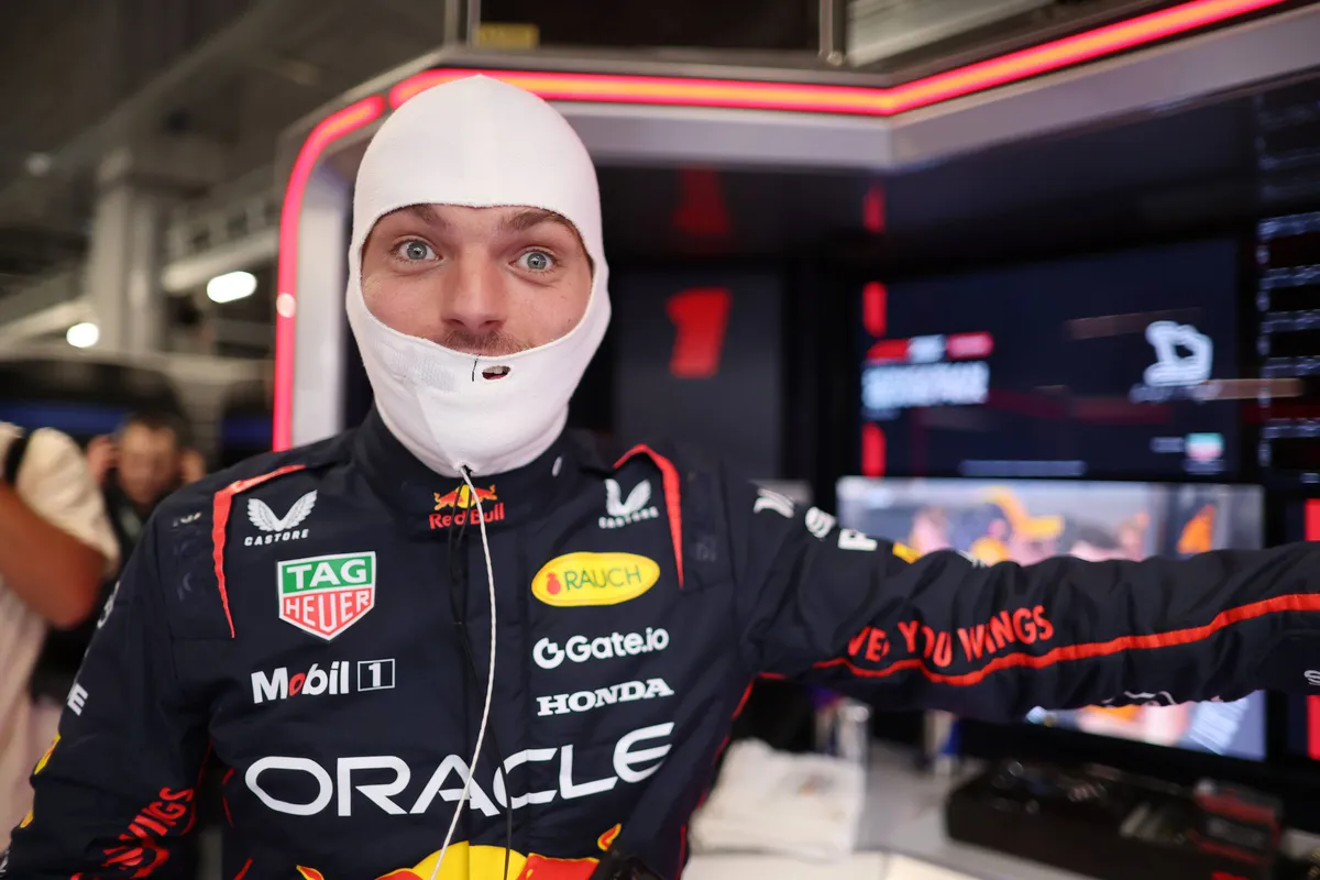 NB | 'De FIA heeft de regels niet correct toegepast bij Verstappen'