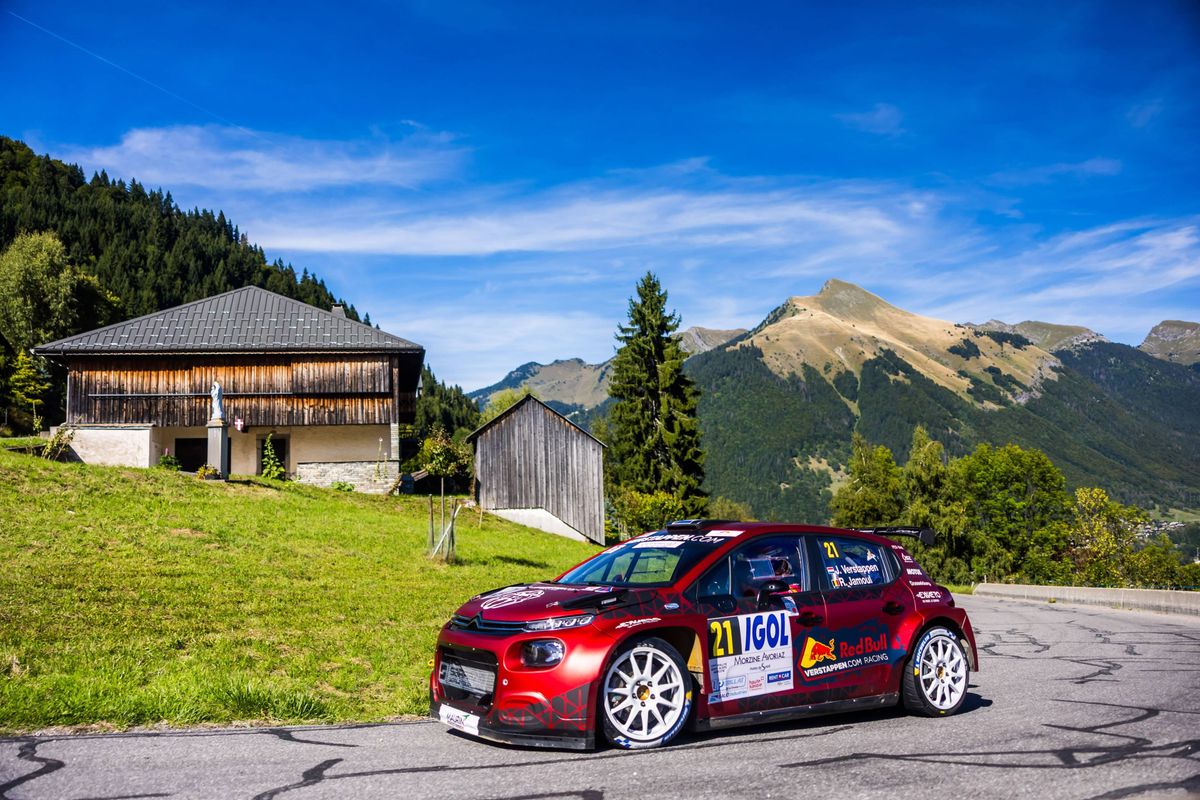 F1 in het kort | Jos Verstappen betrokken bij zware crash, maar stapt ongedeerd uit