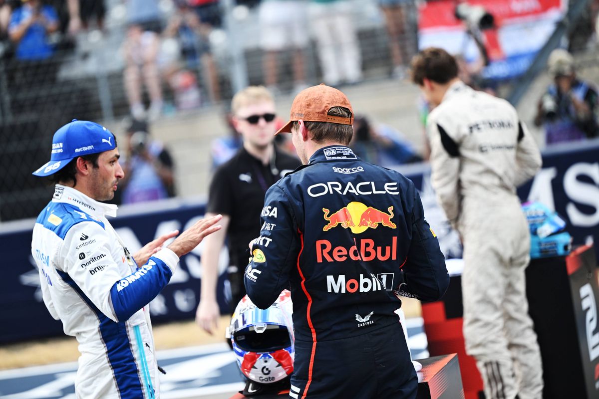 Van der Garde ziet voordeel voor Verstappen in 2026: 'Max staat daarin bovenaan'