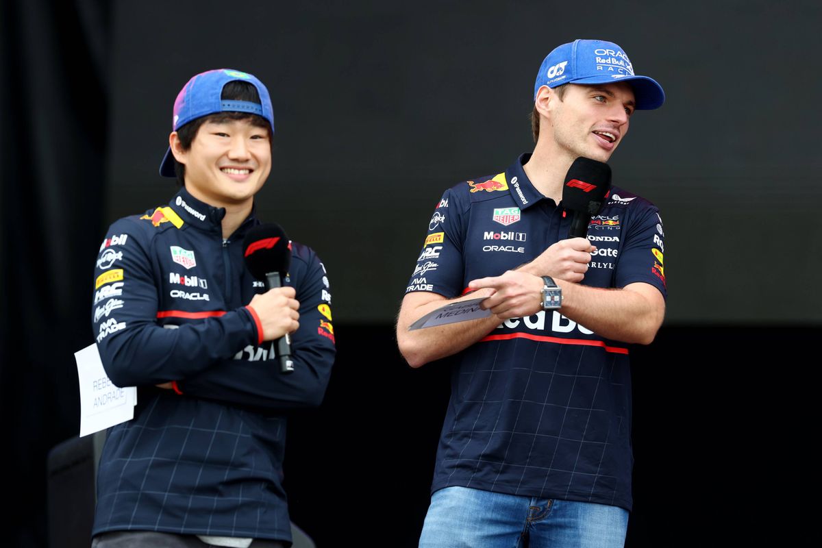 Ondertussen in F1 | Lollipopman lacht met Q1-uitschakeling Red Bull en ziet Tsunoda 'Big Max' bestellen voor Verstappen