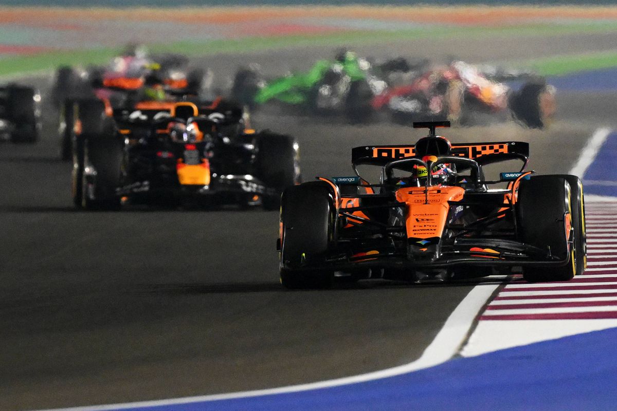 McLaren en Red Bull met verschillende aanpak, voormalig strateeg: 'De kern van de titel ligt daar'