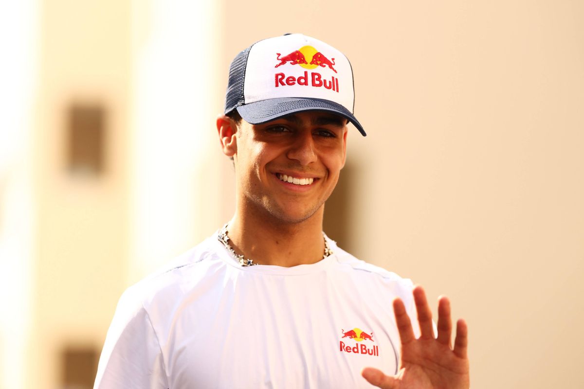 F2 in Abu Dhabi | Red Bull-talent Lindblad grijpt de zege, Verschoor machteloos