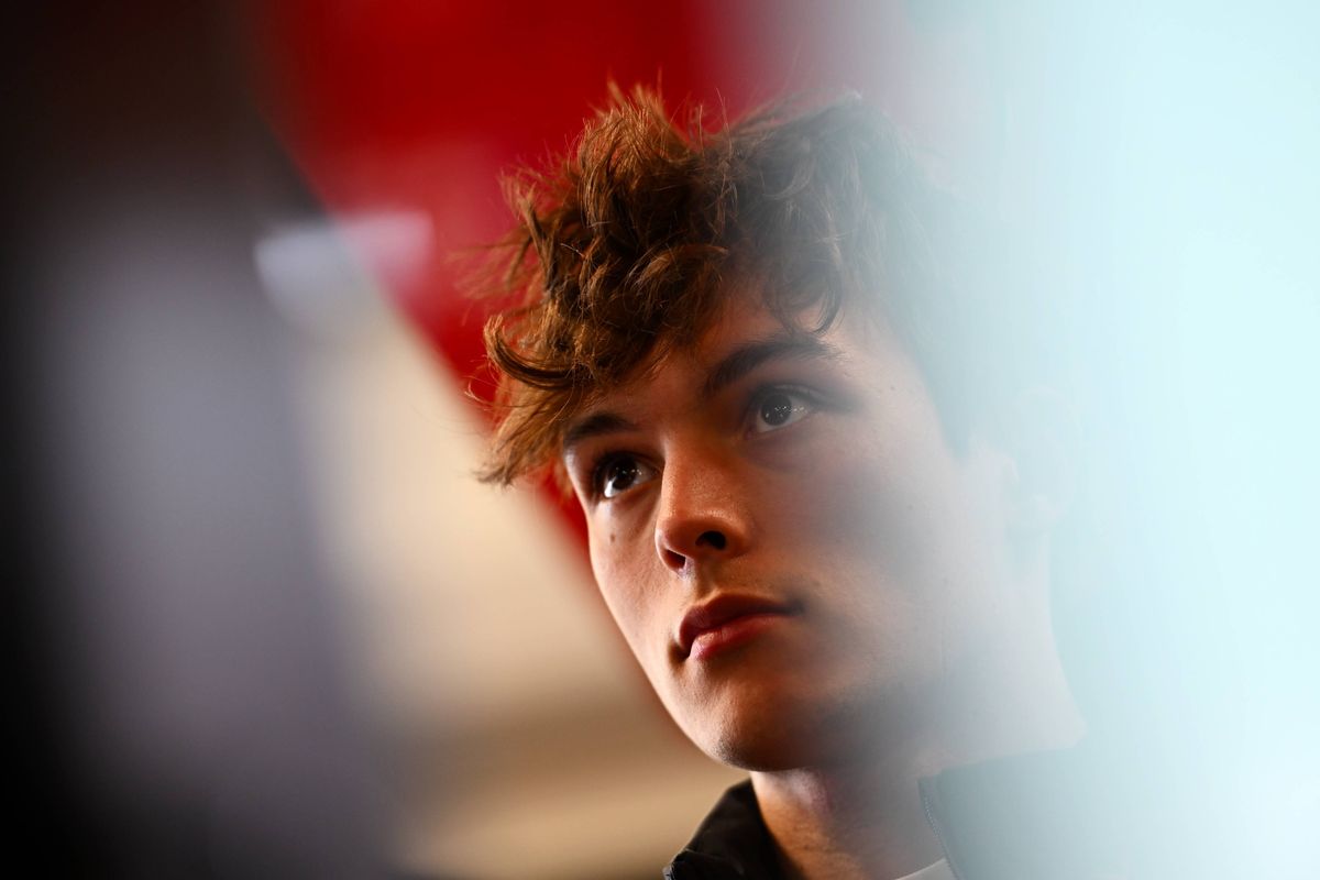 Bearman openhartig over eerste periode als F1-coureur: 'Ik voelde me extreem eenzaam'