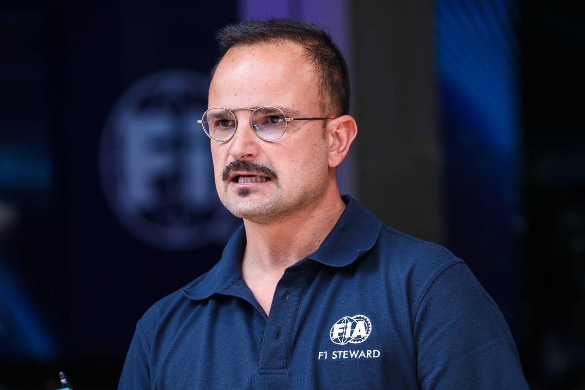 Voormalige Red Bull-coureur hangt de vuile was buiten: 'Coureurs gebruikt als ruilkaarten'