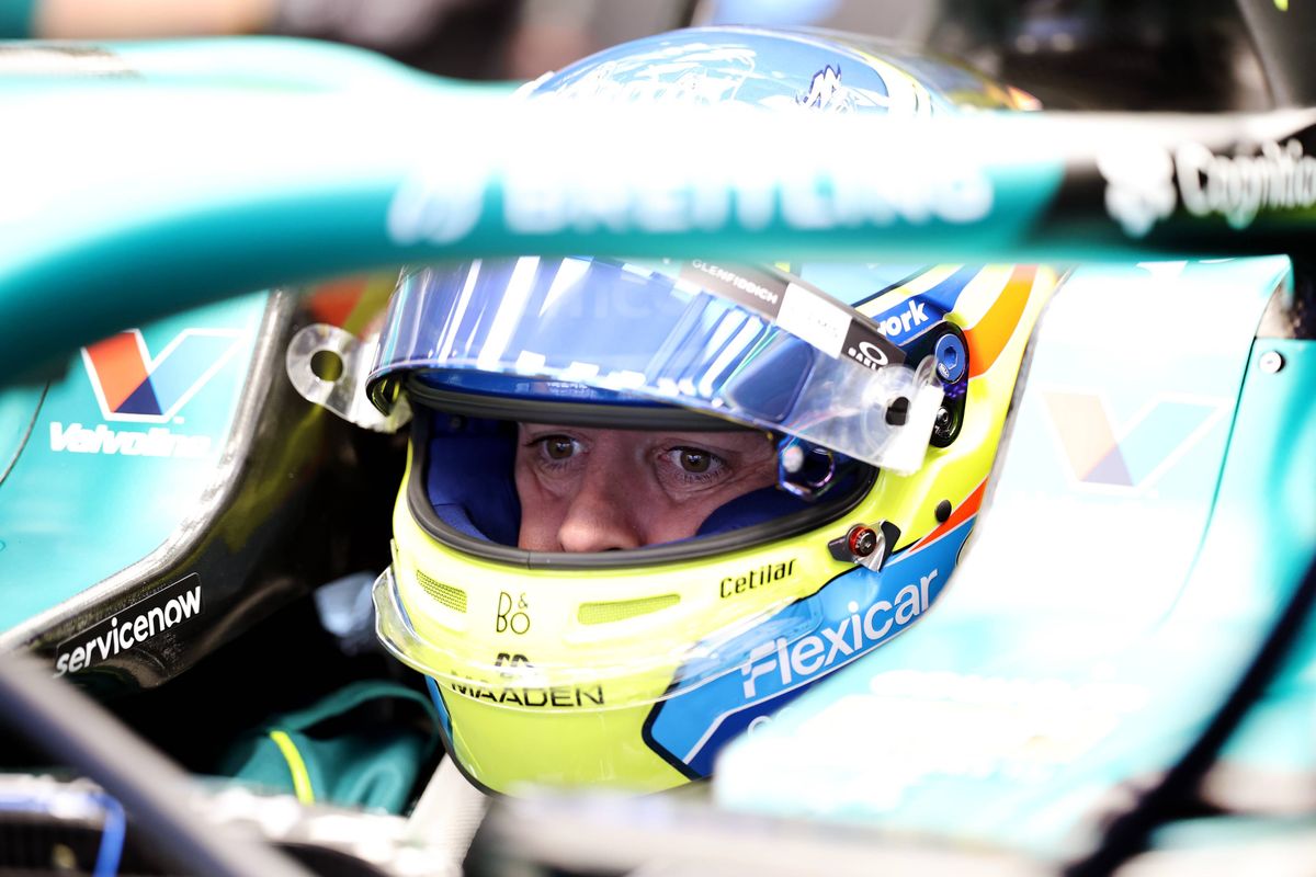 Alonso ziedend over 'kampioenschap van de batterijen': 'Slechts denkbare show'