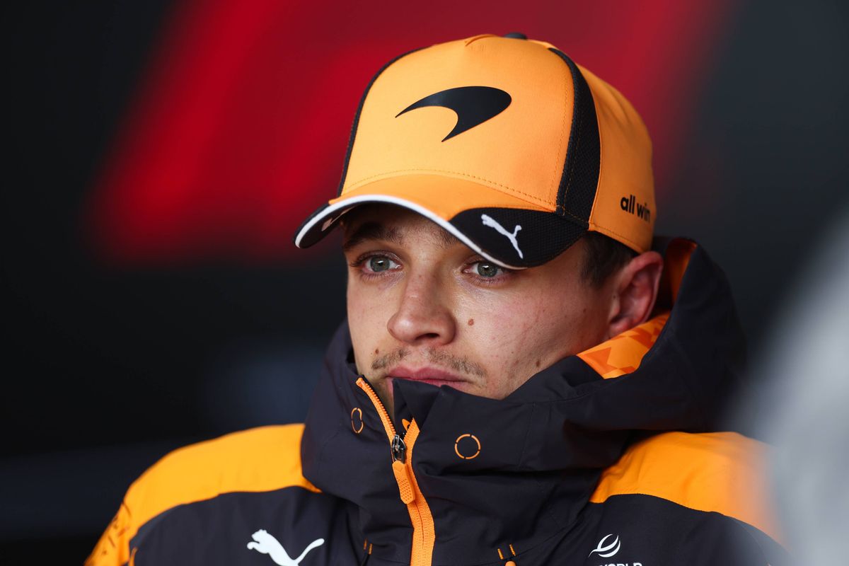 Norris mist start, Red Bull vervangt onderdelen bij Verstappen en Hadjar