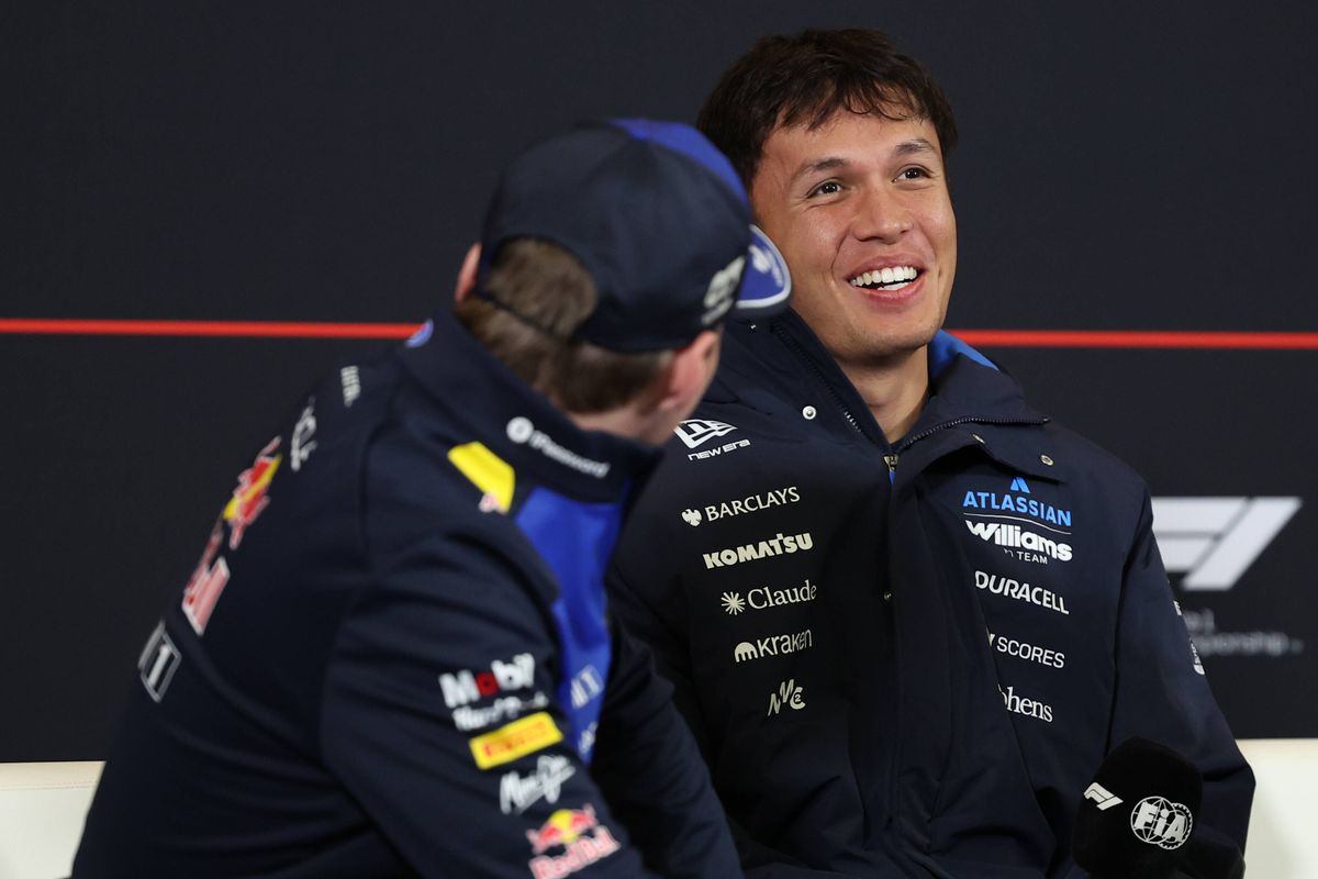 Ondertussen in F1 | Albon neemt felicitaties in ontvangst, onder meer van Verstappen