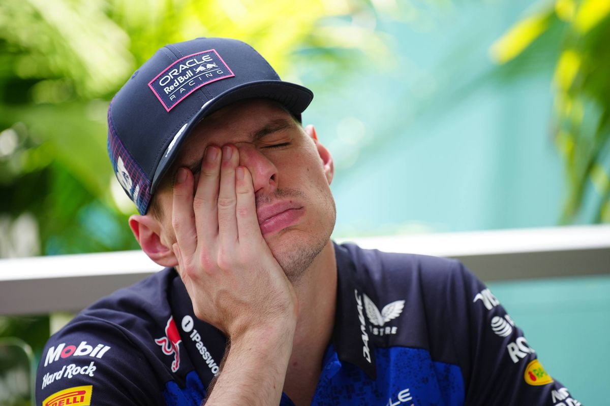 F1TV plaatst vraagtekens bij voorkeursbehandeling voor Verstappen: "Mensen praten hier niet over"