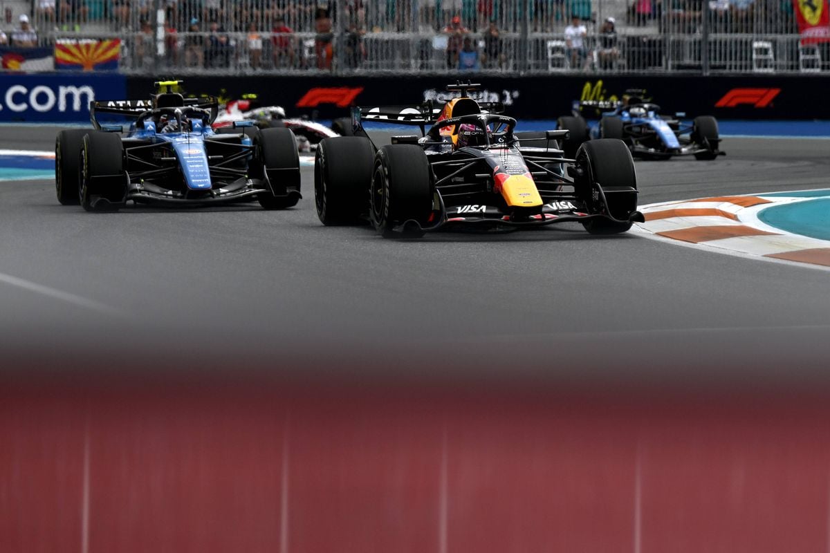Oud-monteur van Verstappen noemt frustratie onterecht: "Hij was boos op Max"