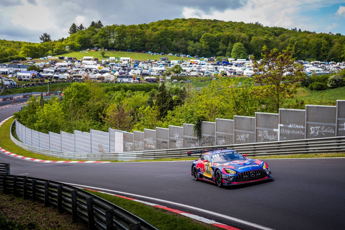 Verstappen trapt de 24 uur van de Nürburgring niet af, Juncadella neemt de honneurs waar