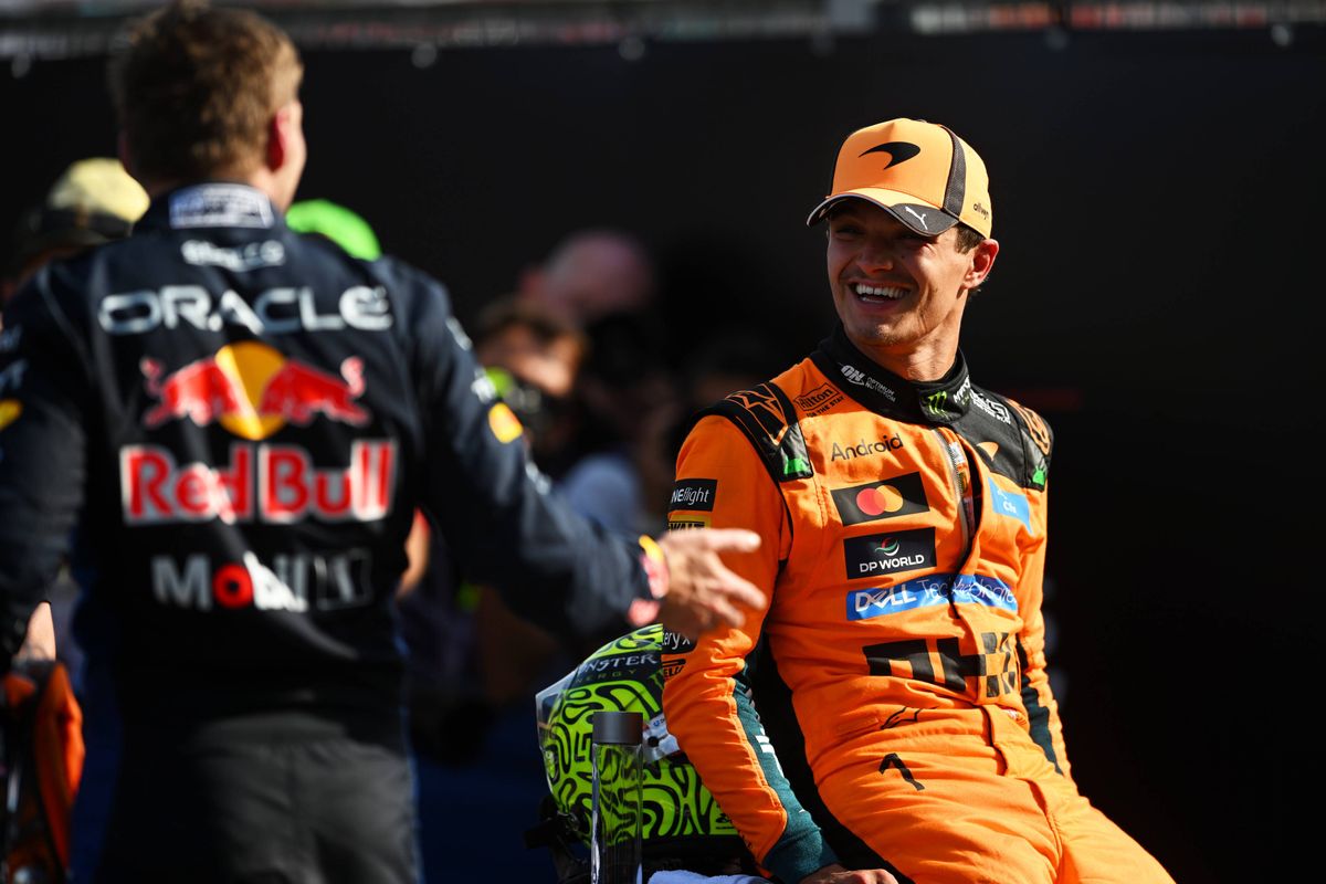 Norris durft Verstappen-vergelijking niet aan: "Beetje een saai antwoord toch?"