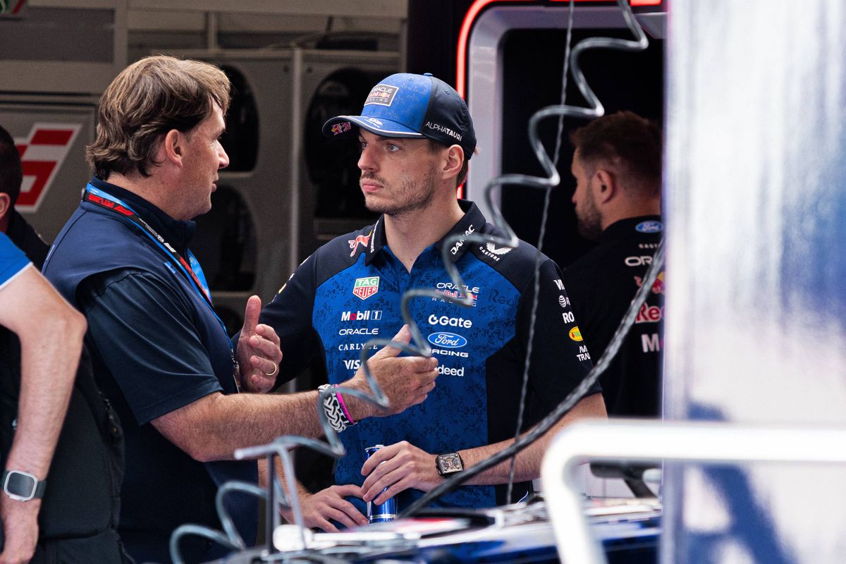 Montoya spreekt Britse analist tegen: "Red Bull en Verstappen staan er nooit op dit moment"