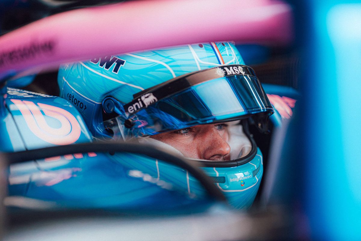 F1-coureur scheldt Lindblad uit en belooft wraak richting Racing Bulls: "Kan niet wachten"