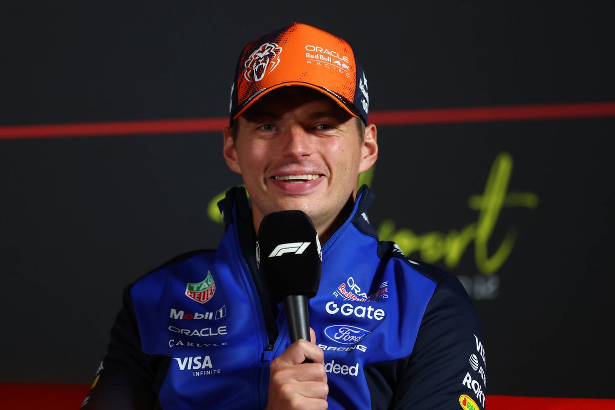 Verstappen verklaart keuze voor Red Bull na nieuwe deal: "Waarom zou ik ergens anders heen gaan?"