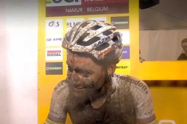 Reacties Wereldbeker Namen | 'Voor de buitenwereld verborgen dat ik ziek was'