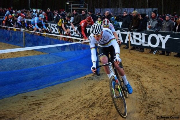 'Gemiste kans concurrentie Van der Poel, Mathieu was te kloppen in Ruddervoorde'