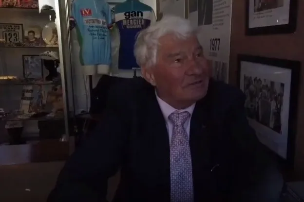 Poulidor over succes Van der Poel: 'Hij luistert naar niemand. Hij is de baas'