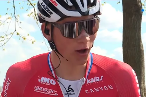 Column: Mathieu van der Poel op een fiets; verbaas u niet, verwonder u slechts