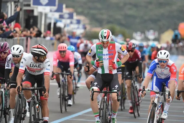 [Update] Lefevere snapt Viviani: 'Maar weet dat medaille ook keerzijde heeft'