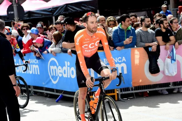 CCC haalt opgelucht adem na harde val Ten Dam in Ronde van Oostenrijk