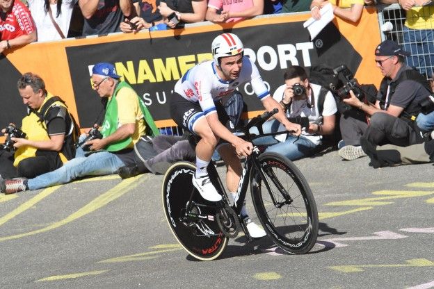Campenaerts wint etappe 4 Belgium Tour; Evenepoel neemt voorschot op eindzege