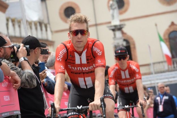 Bakelants over mislopen Tour: 'UCI gaat te soepel met regels om'