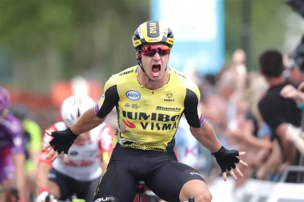 'Beste reizigers...' Sprinter Groenewegen blijft bij Jumbo-Visma: 'Verder groeien'