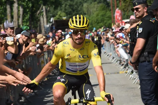 Alaphilippe kroont zich tot winnaar van Velo d'Or 2019 voor Bernal