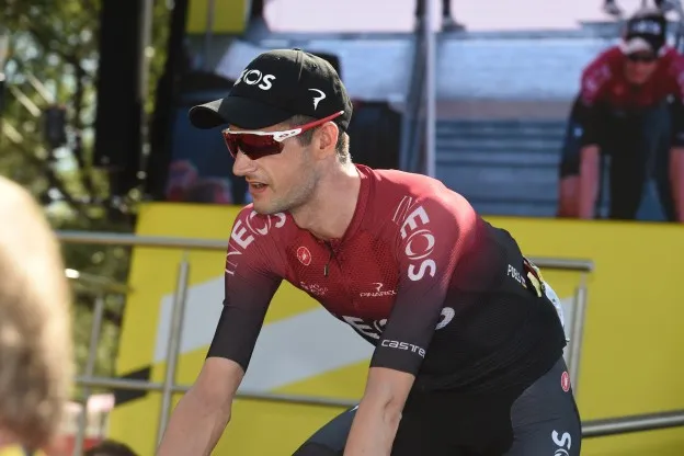 Poels en Bol niet heel blij met gravelstrook: 'Ik ga volgend jaar op veldrijden'