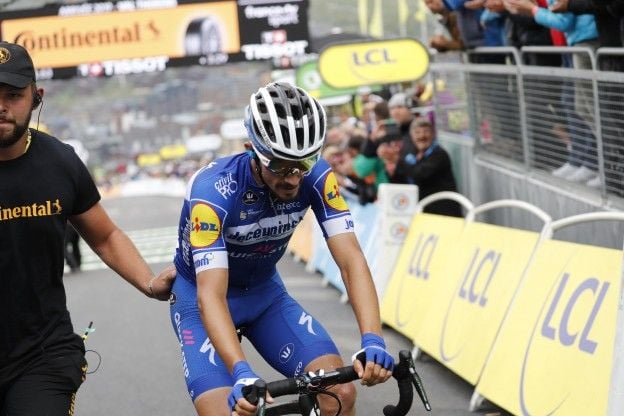 Alaphilippe stapt af met maagproblemen, weg open voor Evenepoel in San Juan