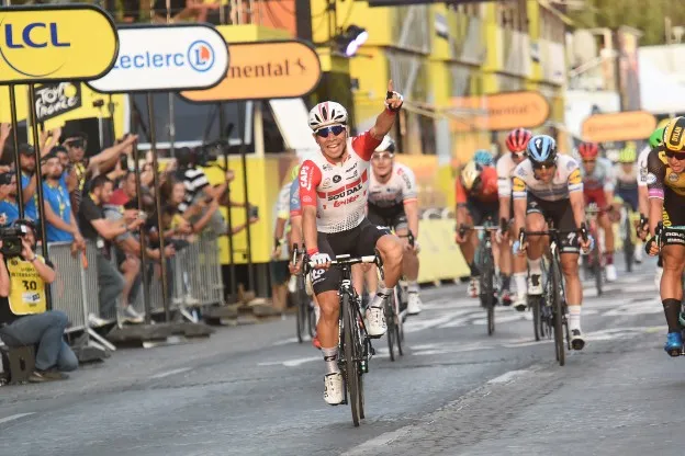 Ewan doet boekje open: 'Met zoveel stress richting Tour dat het ongezond was'