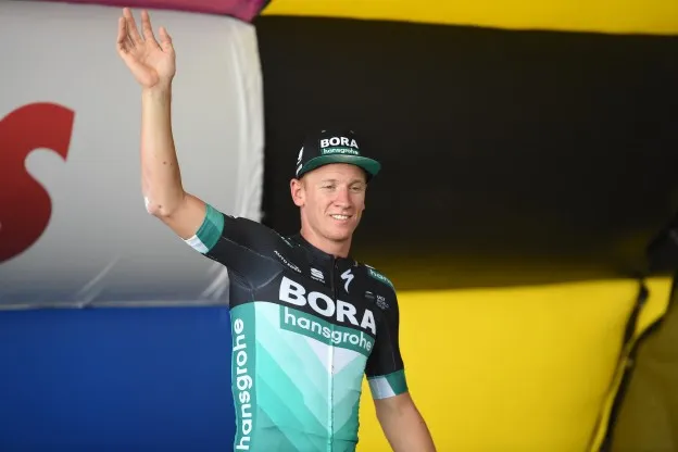 Ackermann geniet van 'knecht' Sagan: 'Hij zwemt door de groep met mij erachter'