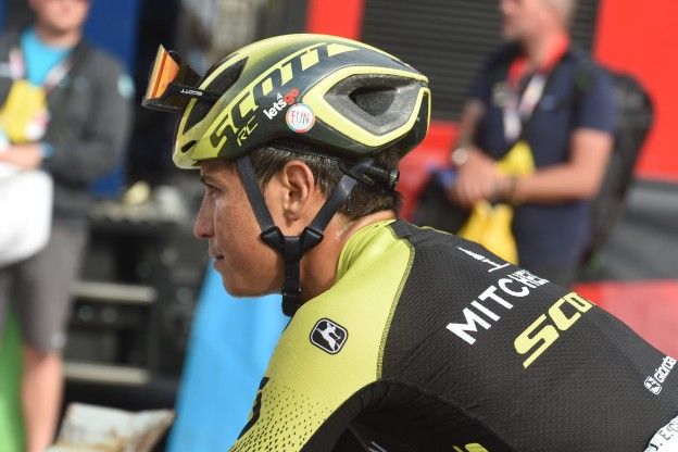 Vuelta a España etappe 3 | Chaves baalt na pech, Vlasov verbetert