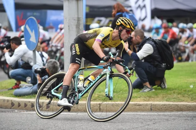 Roglic denkt aan drie grote ronde-zeges Jumbo-Visma: 'Denk dat ik naar Tour ga'