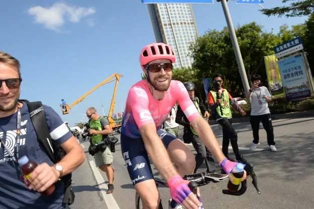 Tour of Guangxi etappe 2 | Slimmigheidje McLay, De Vreese als mentor voor jeugd