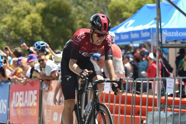 Van Baarle over zesde Touretappe: 'Het was controleren en de dag overleven'