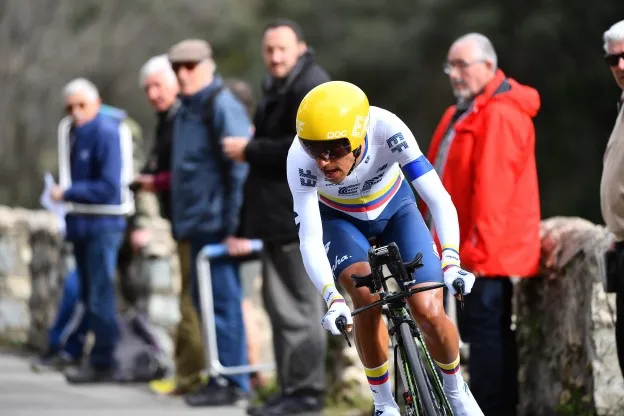 Martínez klopt Quintana en Bernal bij Colombiaans tijdritkampioenschap