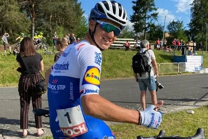 Ondertussen in het peloton | Vuillermoz verlengt, Stybar rijdt nu al een koers